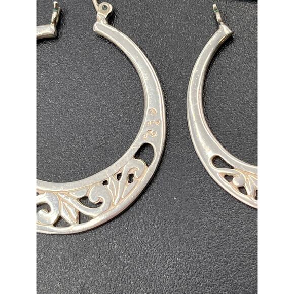 Designer Signed Sterling Silver 925 Floral Filigree Hoop Earrings - Picture 6 of 8